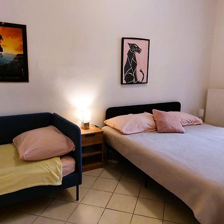 Byt 2+Kk Na Velkem Namesti Hradec Králové Extérieur photo