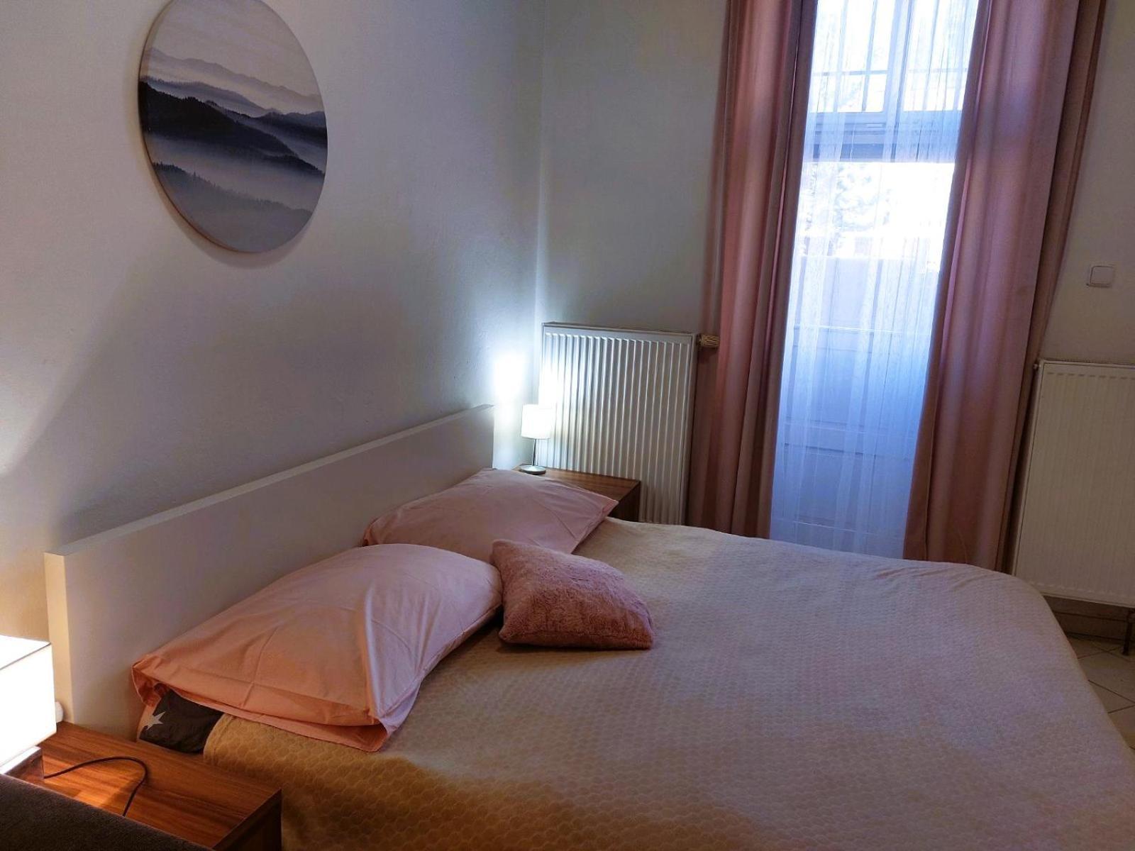 Byt 2+Kk Na Velkem Namesti Hradec Králové Extérieur photo