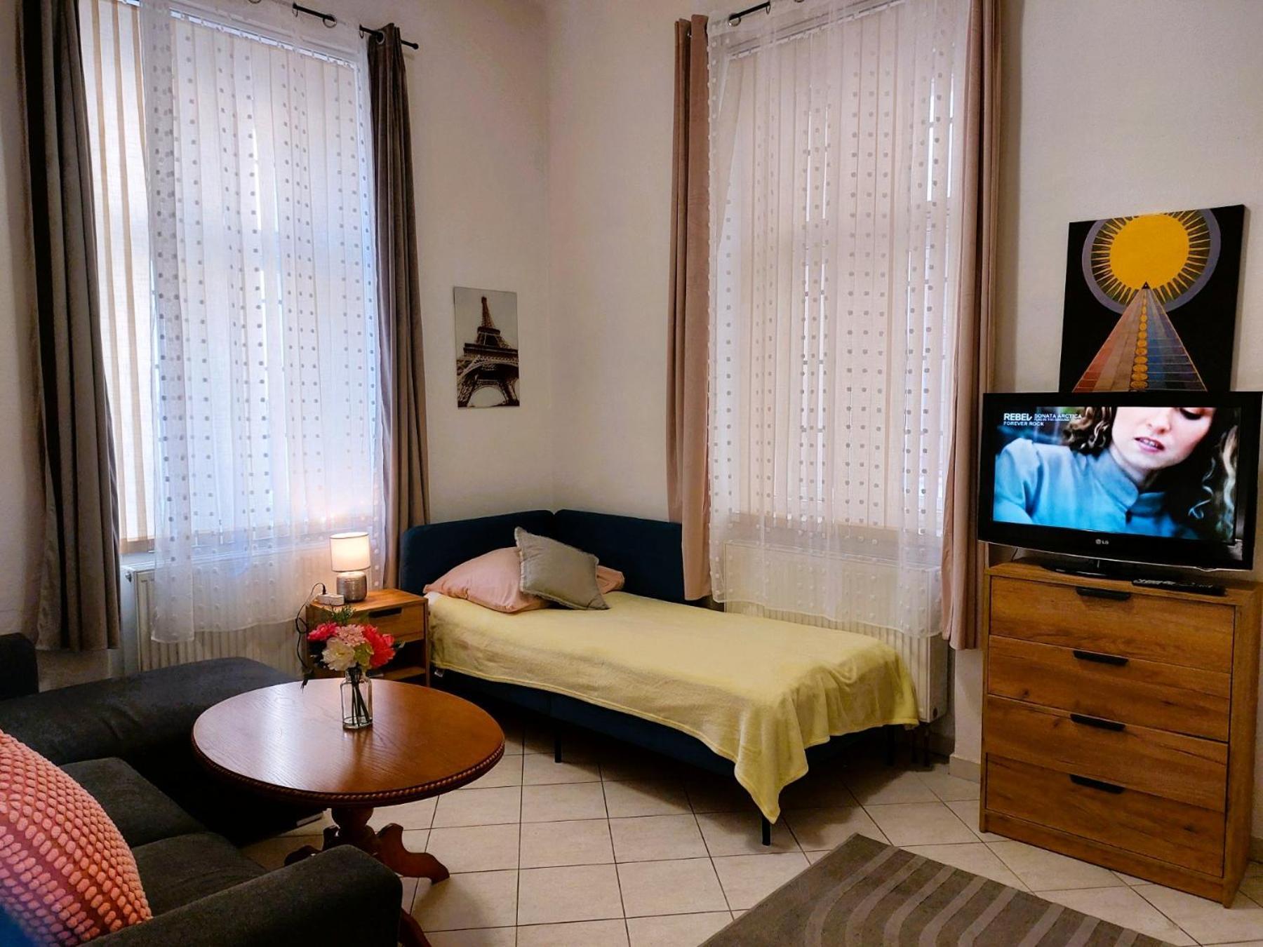 Byt 2+Kk Na Velkem Namesti Hradec Králové Extérieur photo