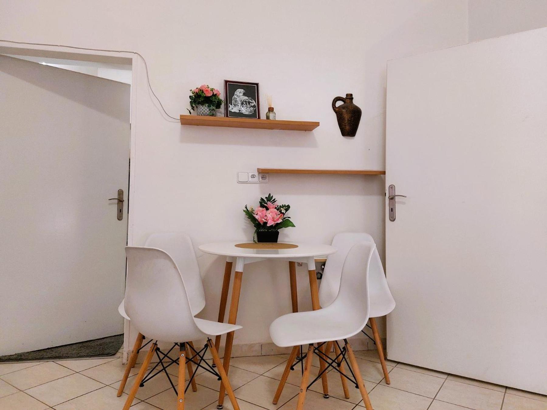 Byt 2+Kk Na Velkem Namesti Hradec Králové Extérieur photo